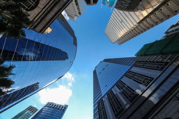 reflections at the Grand Millennium Plaza reflections at the Grand Millennium Plaza