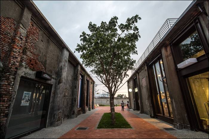 Pier-2 Art Centre Pier-2 Art Centre